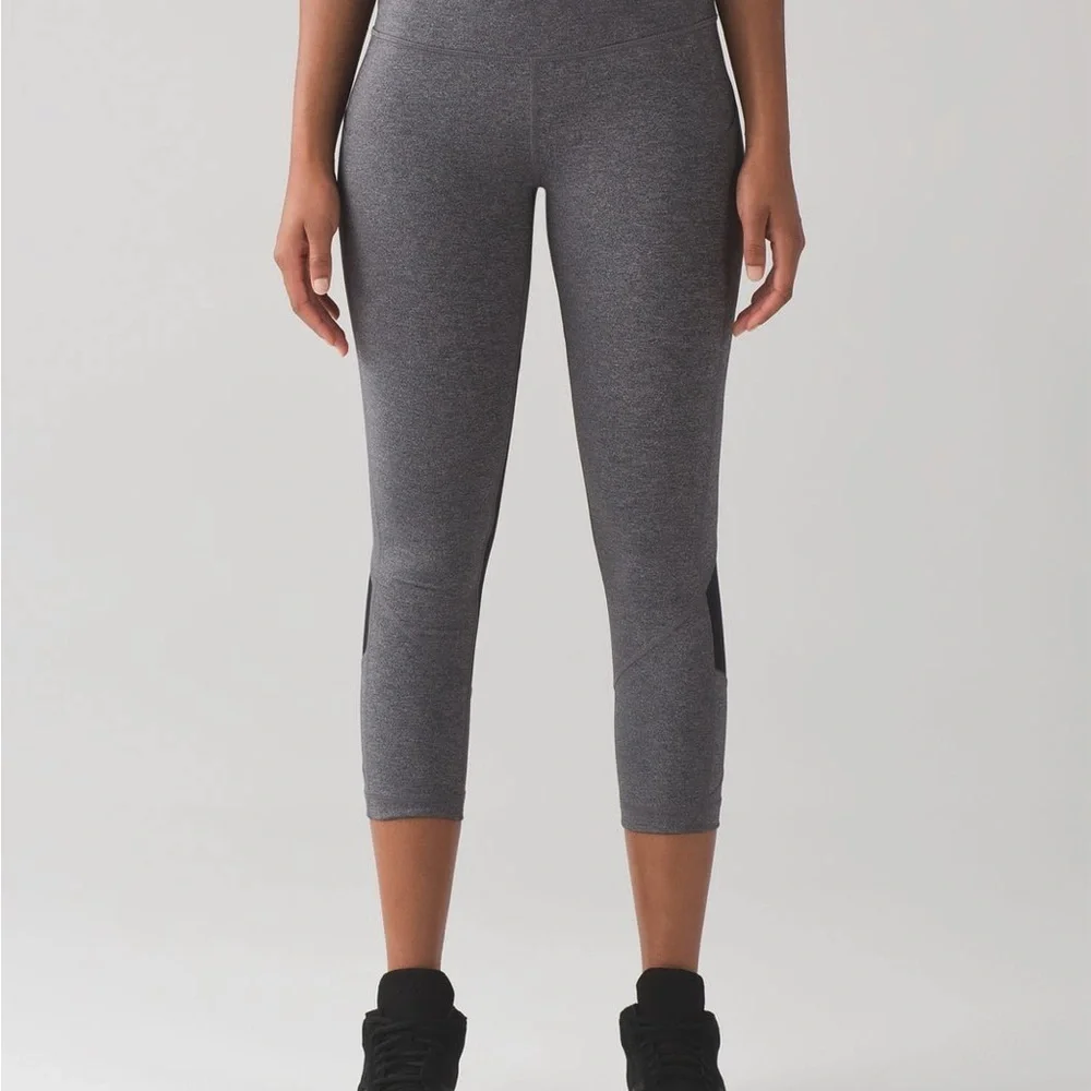 Lululemon Pace Rival Crop leggings 4 - Picture 2 of 7